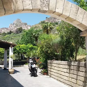 Casa Puccio Couette-café